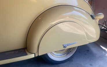 Chrysler-Royal-1937-Convertible-18