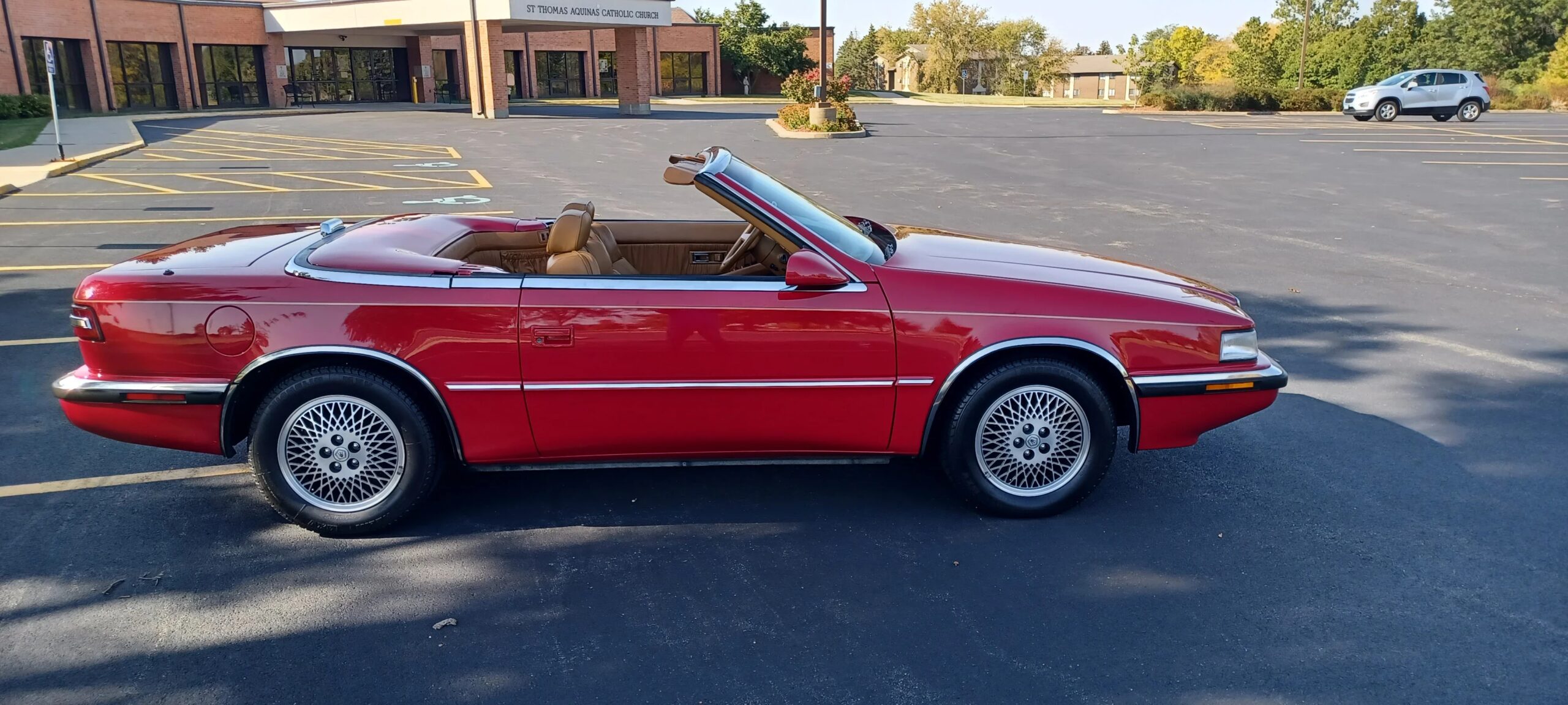 Chrysler-Tc-by-maserati-1989-Red-Tan-1