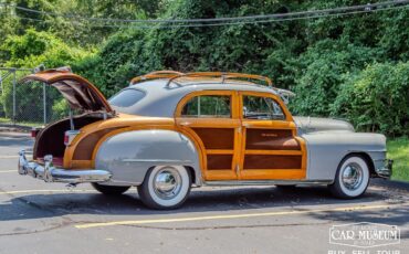 Chrysler-Town-Country-1947-Sedan-12