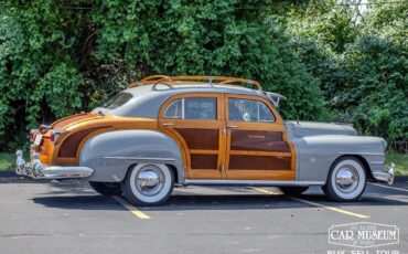 Chrysler-Town-Country-1947-Sedan-15
