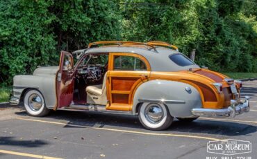 Chrysler-Town-Country-1947-Sedan-19