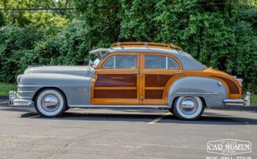 Chrysler-Town-Country-1947-Sedan-2