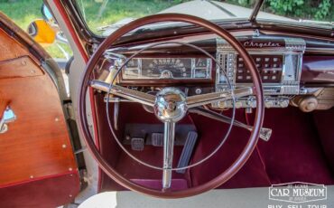 Chrysler-Town-Country-1947-Sedan-25