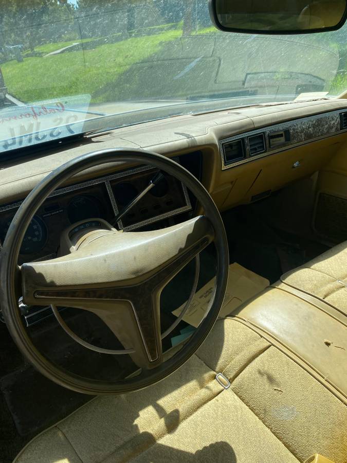 Chrysler-cordoba-1975-yellow-19