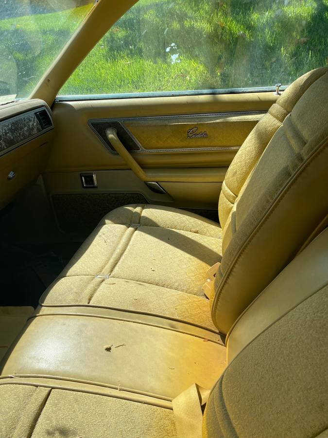 Chrysler-cordoba-1975-yellow