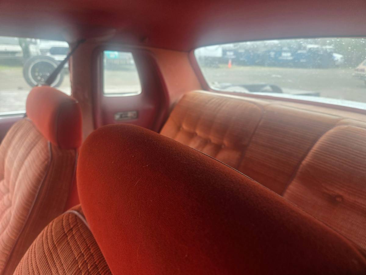 Chrysler-cordoba-1979-grey-13