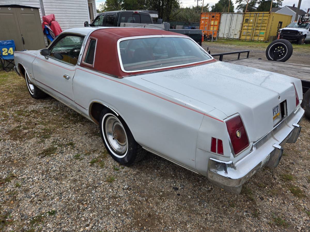 Chrysler-cordoba-1979-grey-3