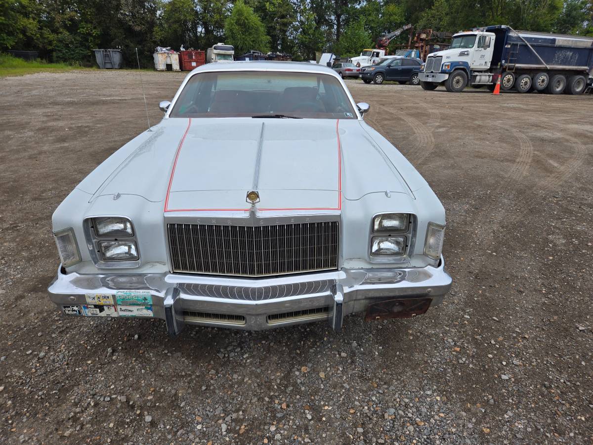 Chrysler-cordoba-1979-grey-7