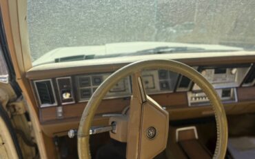Chrysler-lebaron-1982-4