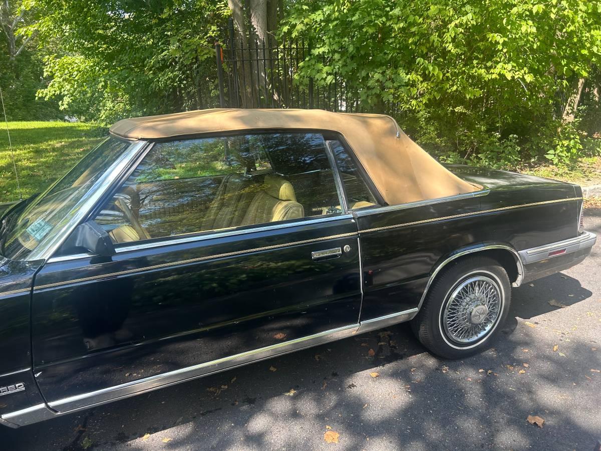 Chrysler-lebaron-1986-black-3