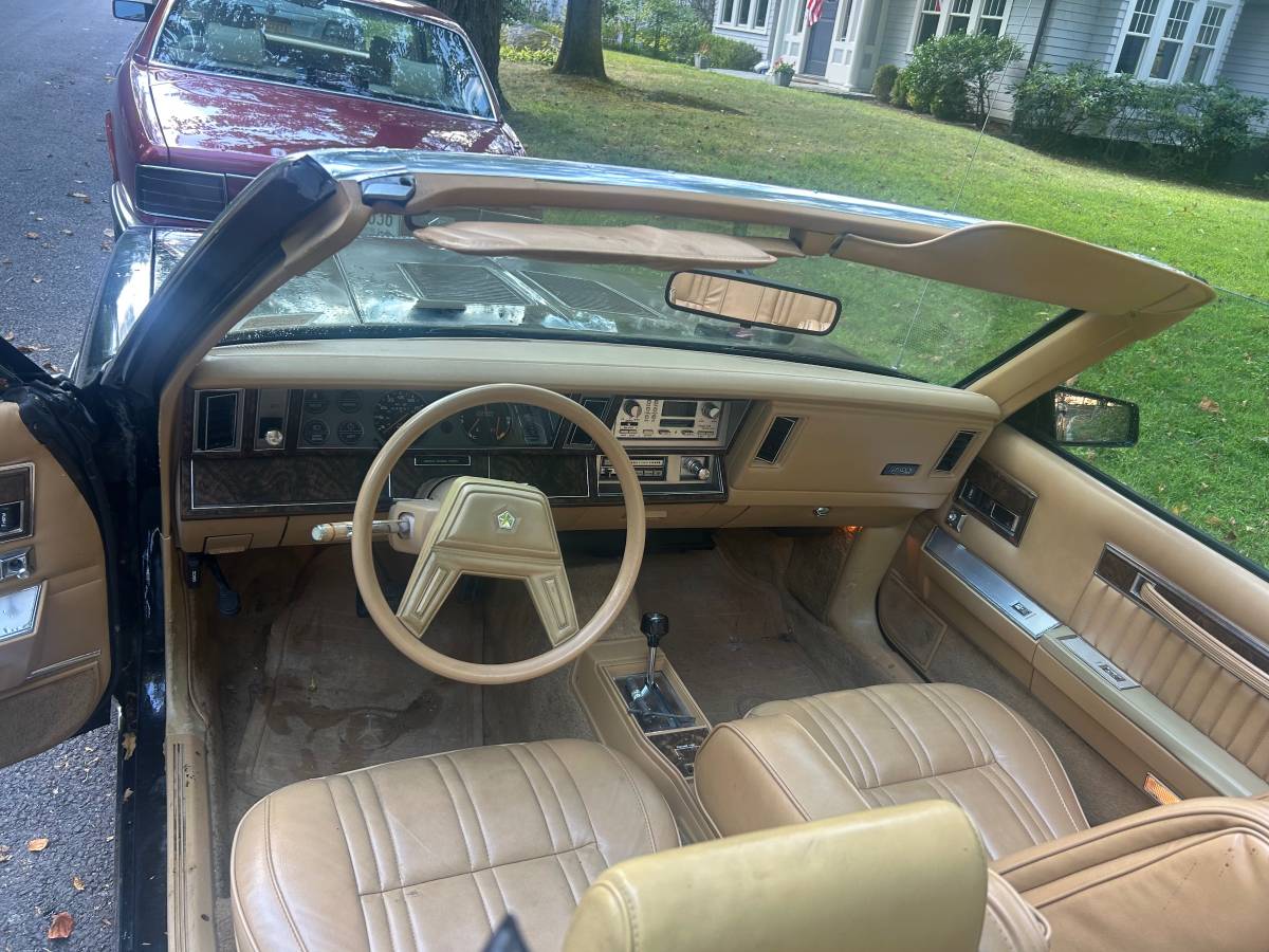 Chrysler-lebaron-1986-black-4