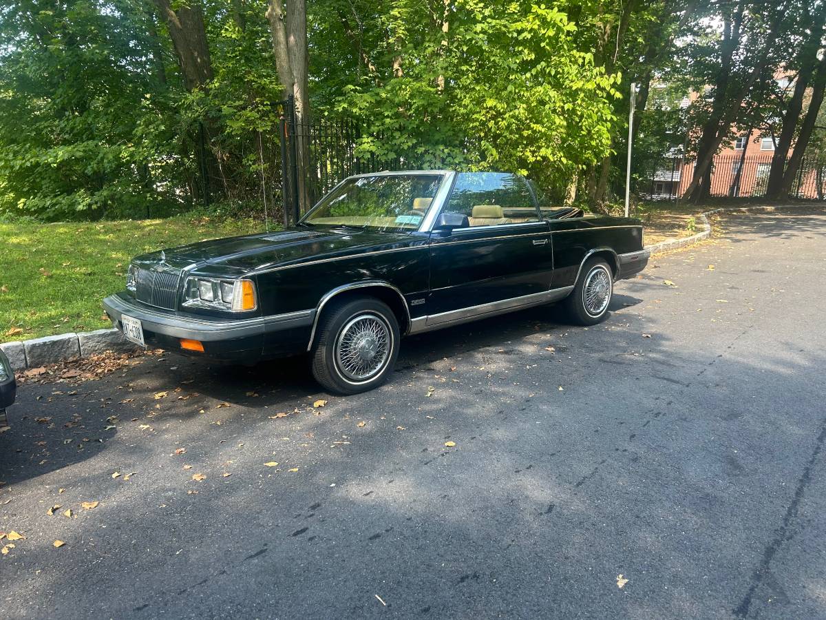 Chrysler-lebaron-1986-black-7