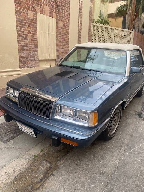 Chrysler-lebaron-convertible-1986-blue-1