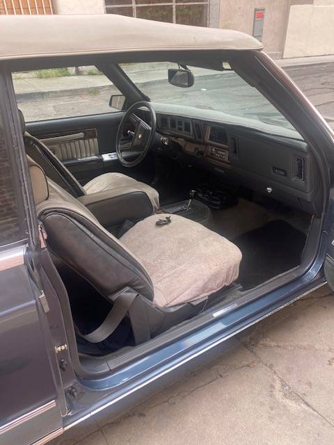 Chrysler-lebaron-convertible-1986-blue-6