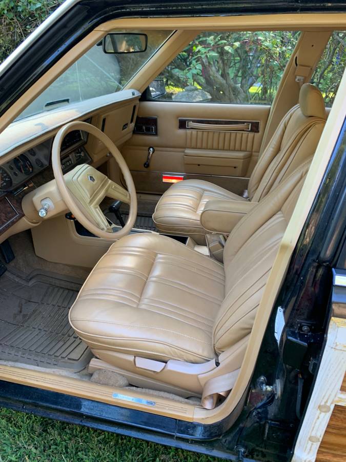 Chrysler-lebaron-town-amp-country-1987-black-5