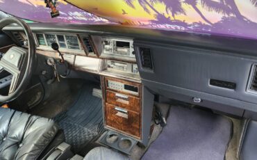 Chrysler-new-yorker-1985-11
