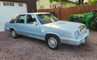 Chrysler-new-yorker-1985-3