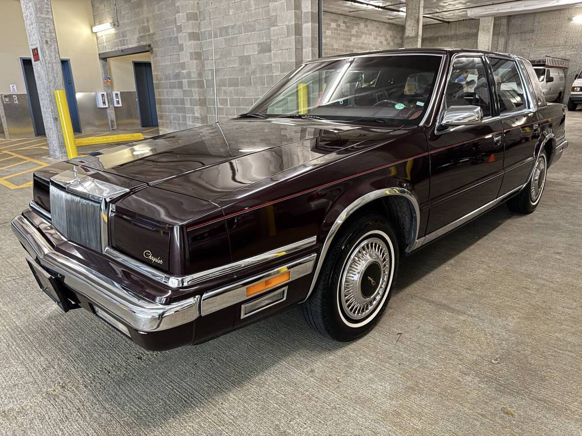 Chrysler-new-yorker-1989-custom-4