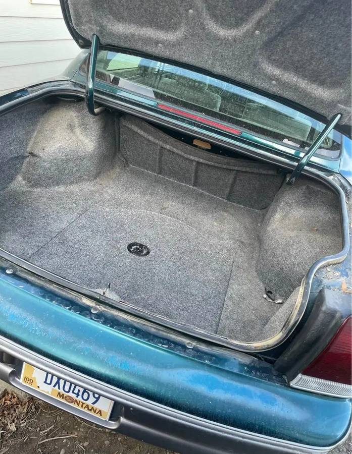 Chrysler-new-yorker-1994-green-1