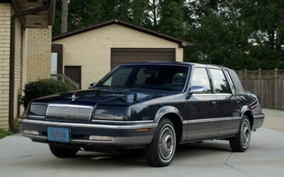 Chrysler new yorker fifth avenue 1993