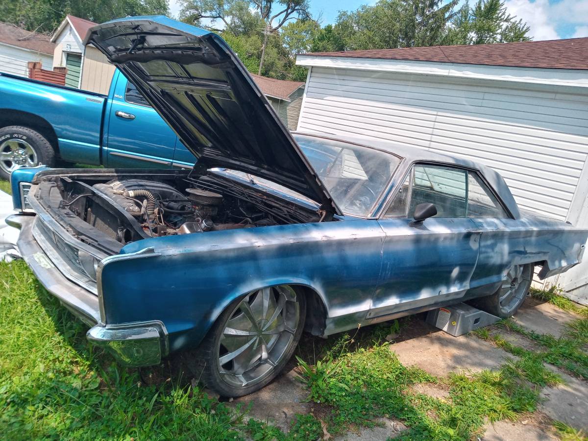 Chrysler-newport-1966-blue-3