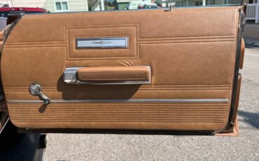 Chrysler-newport-1970-brown-10