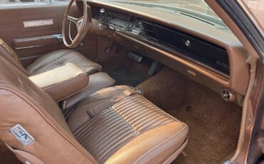 Chrysler-newport-1970-brown-5