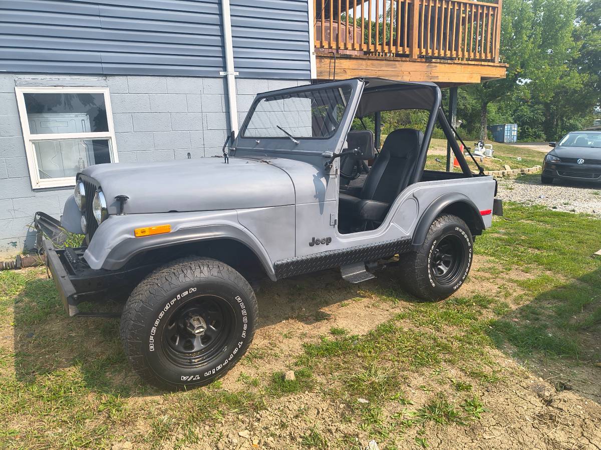 Cj5-jeep-1980-grey-5