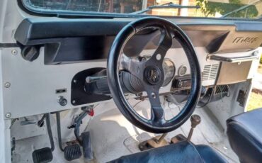 Cj7-1980-white-9
