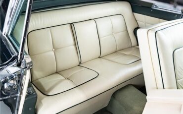 Continental-Mark-II-1956-Coupe-20