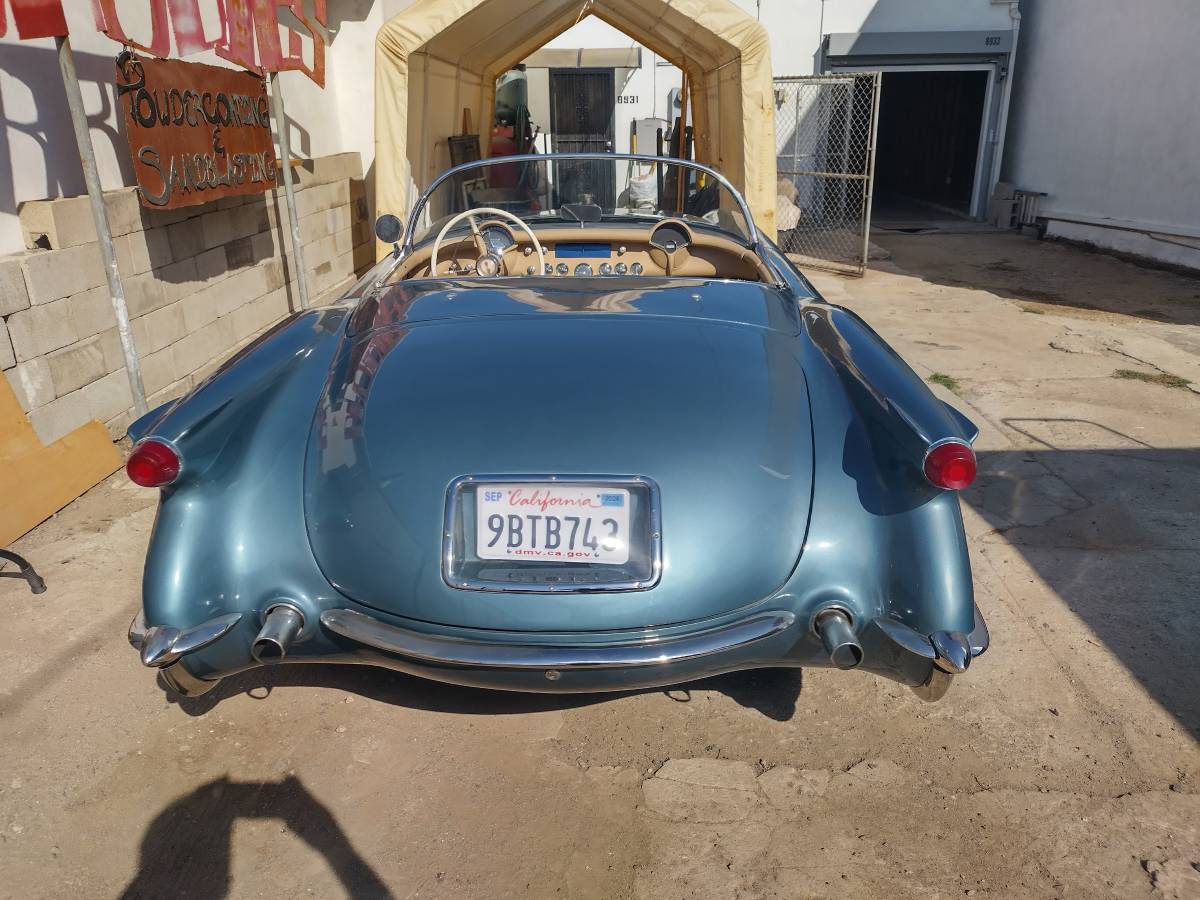 Corvette-1954-blue-4