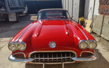 Corvette-1960-red-5