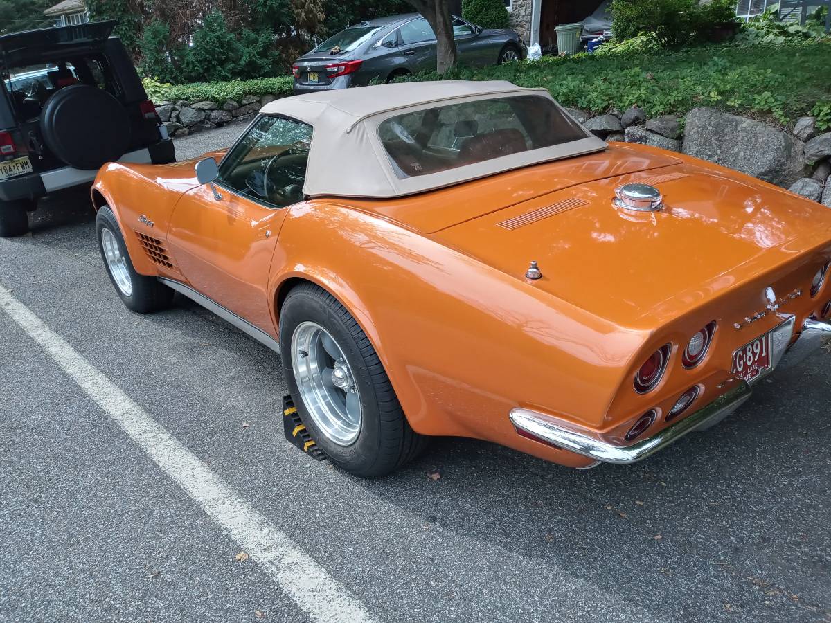 Corvette-1971-orange-1
