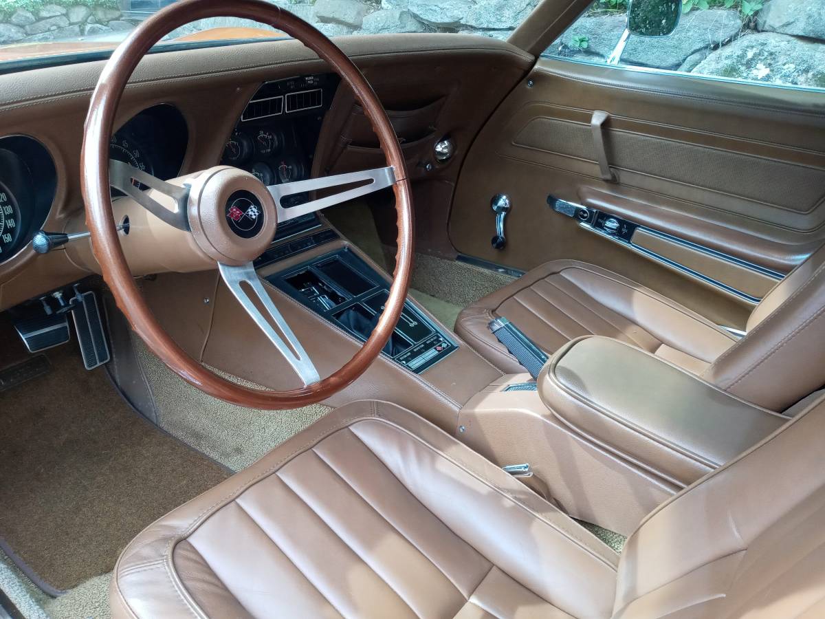 Corvette-1971-orange-7