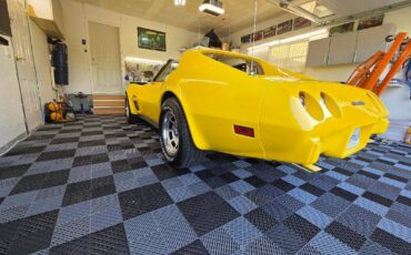 Corvette-1976-yellow-2