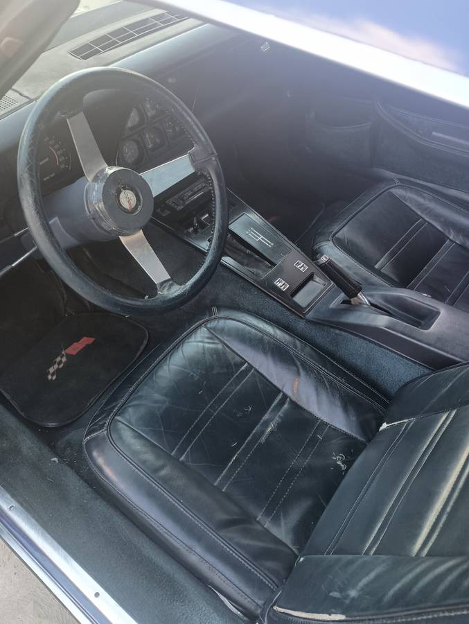 Corvette-1978-blue-7
