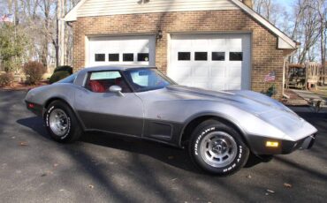 Corvette-1978-silver-2