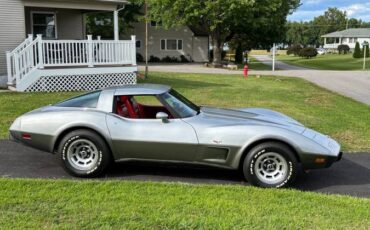 Corvette-1978-silver