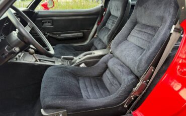 Corvette-1981-red-11