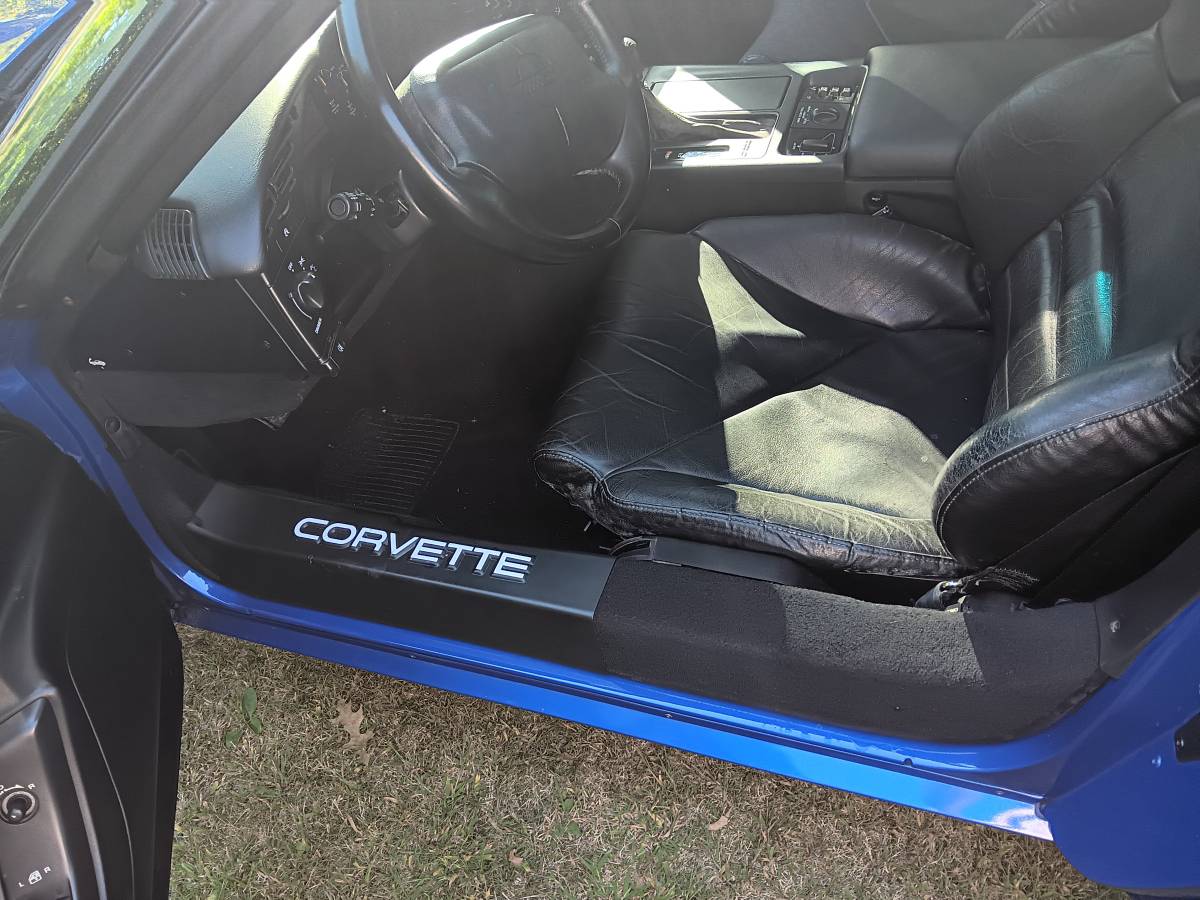 Corvette-1994-blue-3