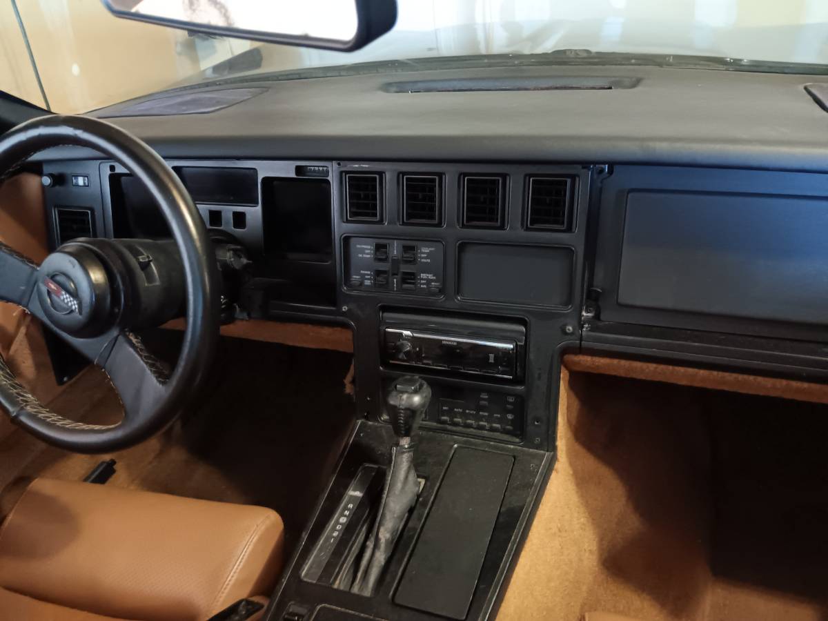 Corvette-c4-1988-black-12