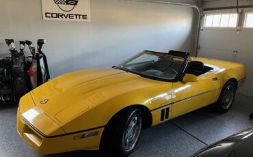 Corvette-convertible-1990-yellow