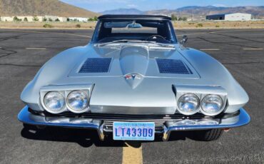 Corvette-stingray-convertible-1963-silver-3