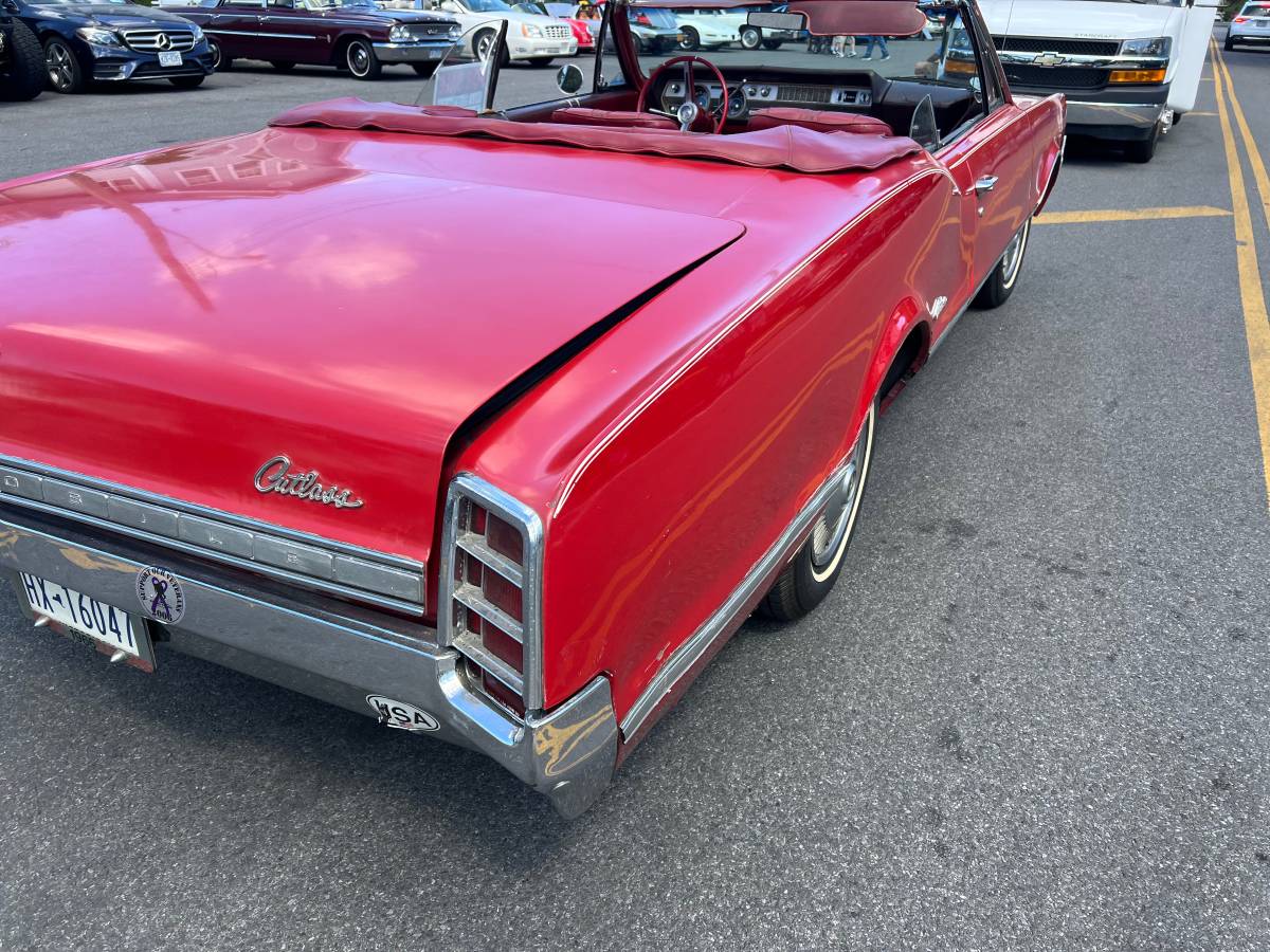 Cutlass-1966-custom-3