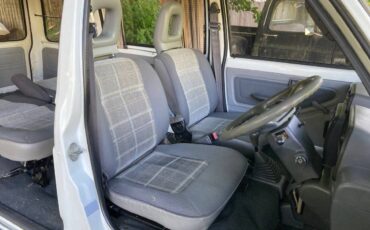 Daihatsu-1990-white-8