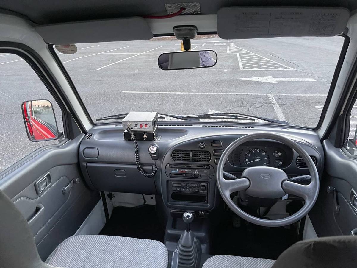 Daihatsu-hijet-mini-truck-1994-red-14