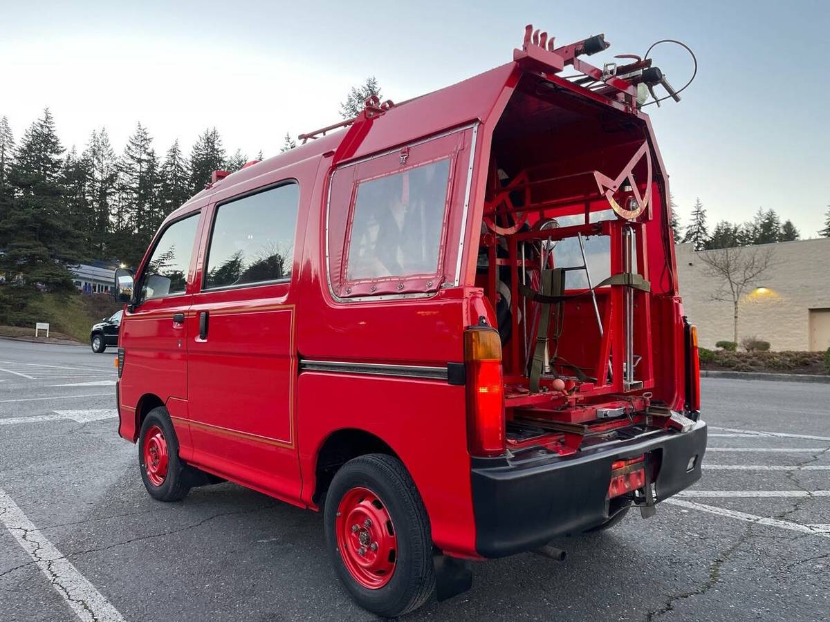 Daihatsu-hijet-mini-truck-1994-red-5
