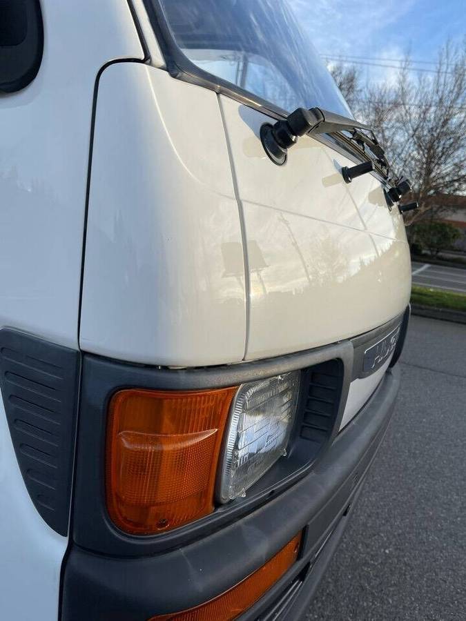 Daihatsu-hijet-mini-truck-1995-white-10