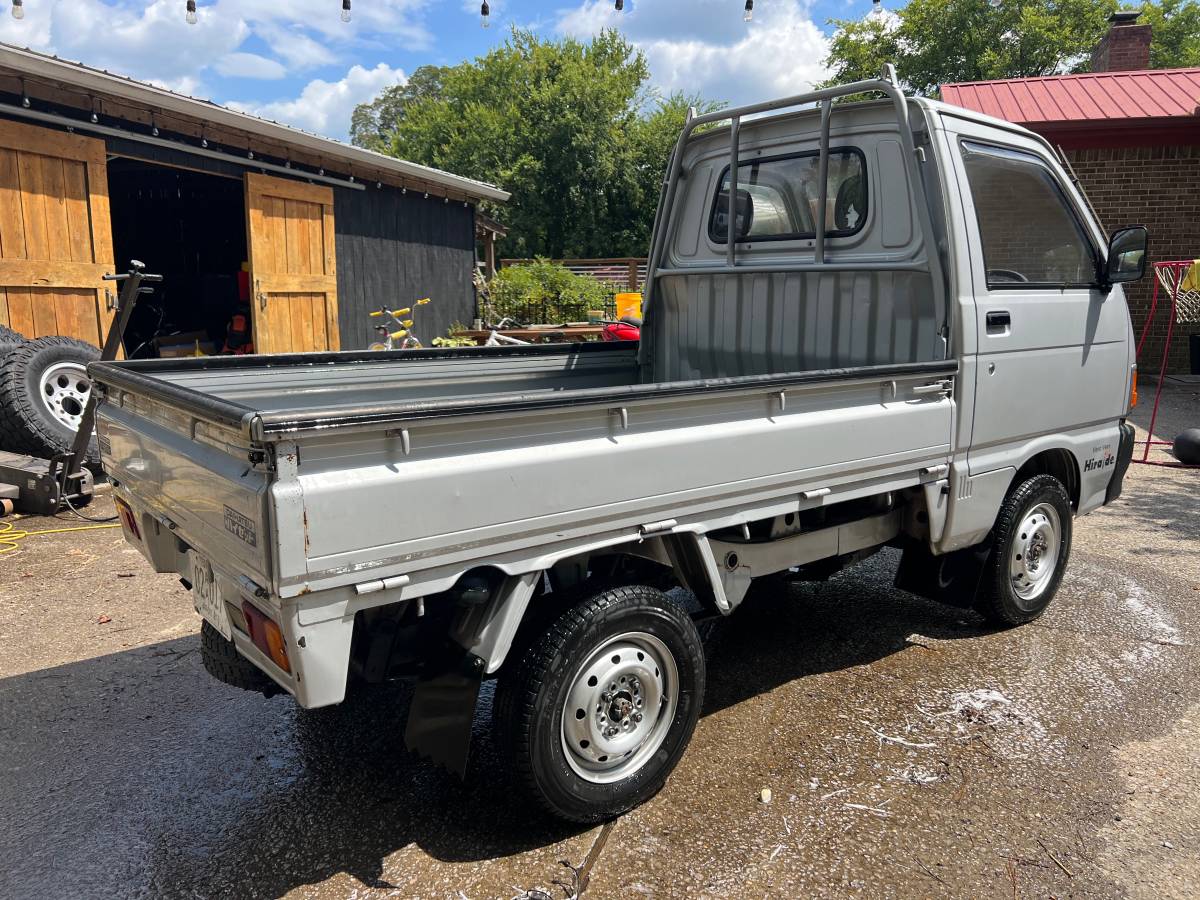Daihatsu-hijet-toyota-1992-2