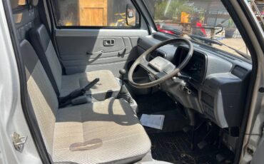 Daihatsu-hijet-toyota-1992-6